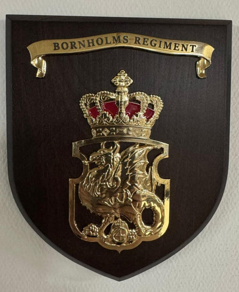 Bornholms Regiment skjold, Guld